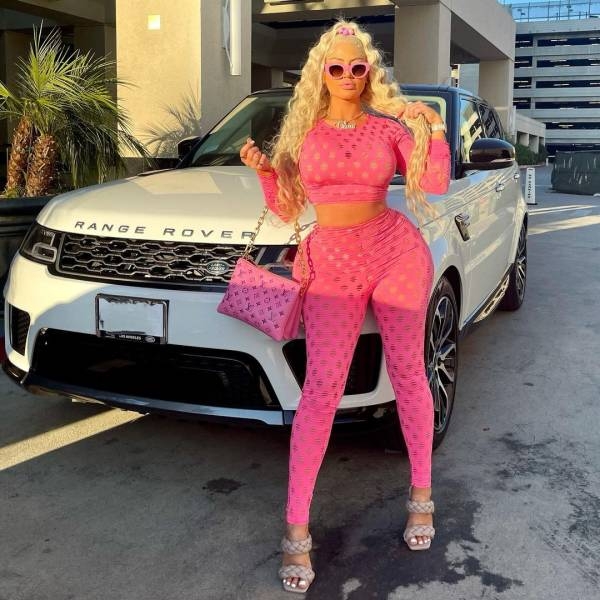 daniibanksexoticcarbimbo_002 daniibanksexoticcarbimbo_002