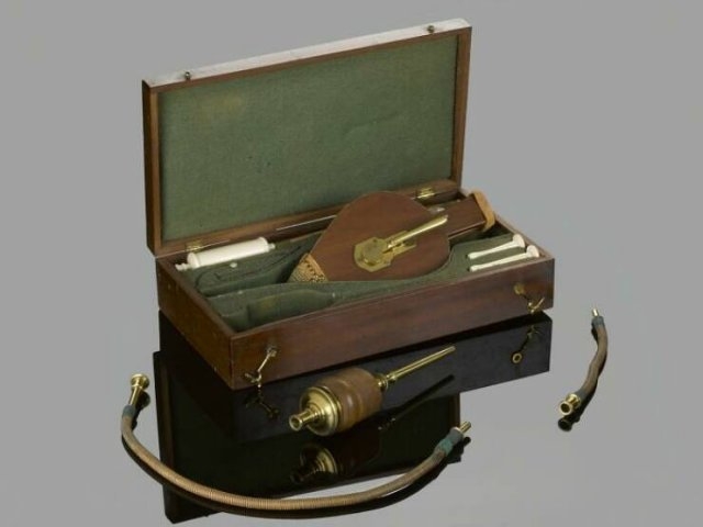 oldmedicaltools_010