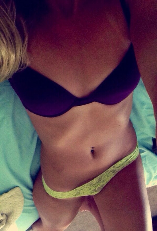 girlslingerie153_005