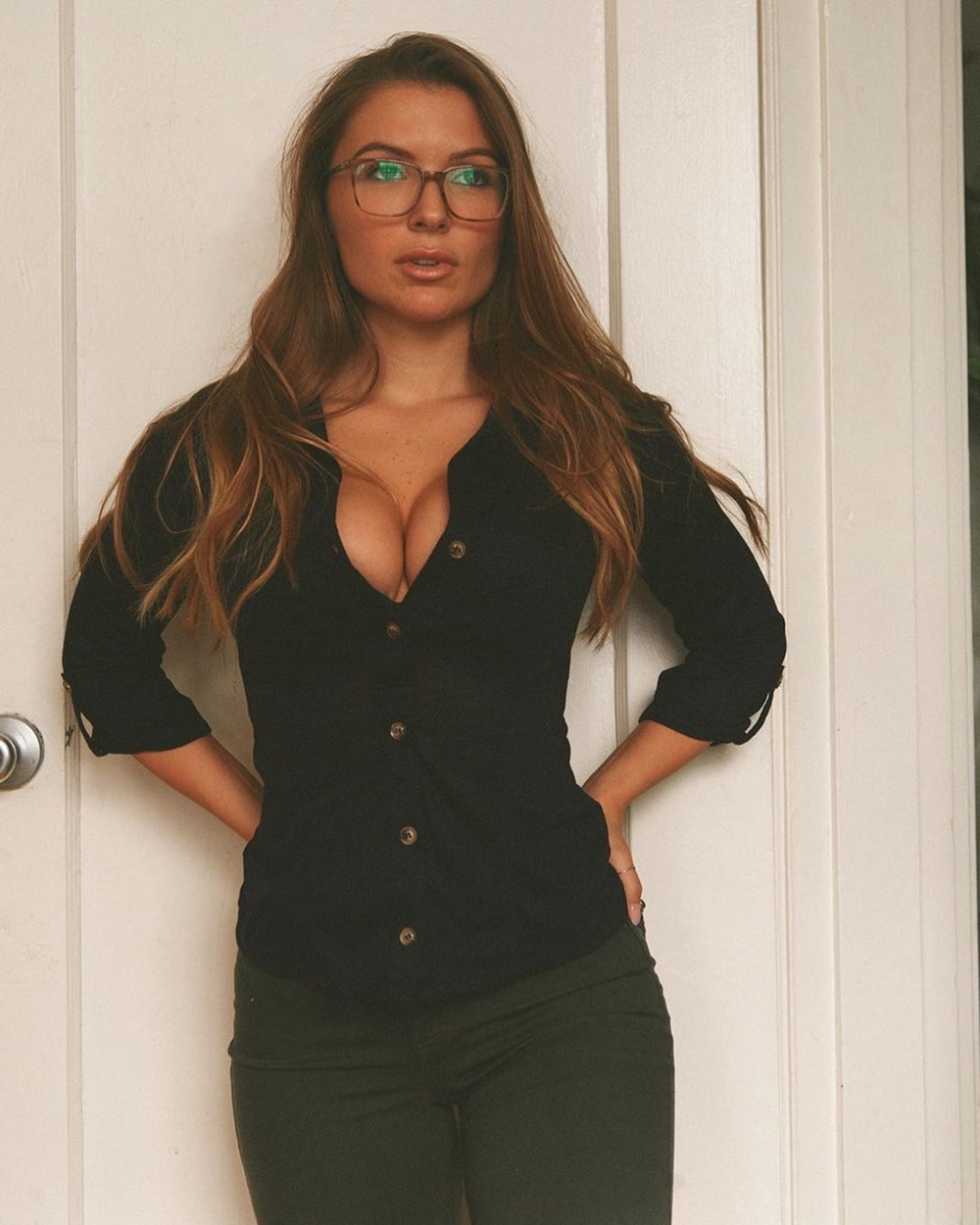 girlswithglasses47_022