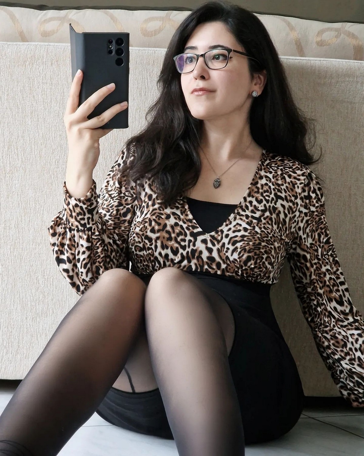 girlswithglasses48_003