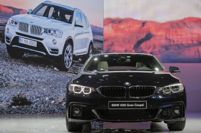 samaze_028-712 samaze_028-712