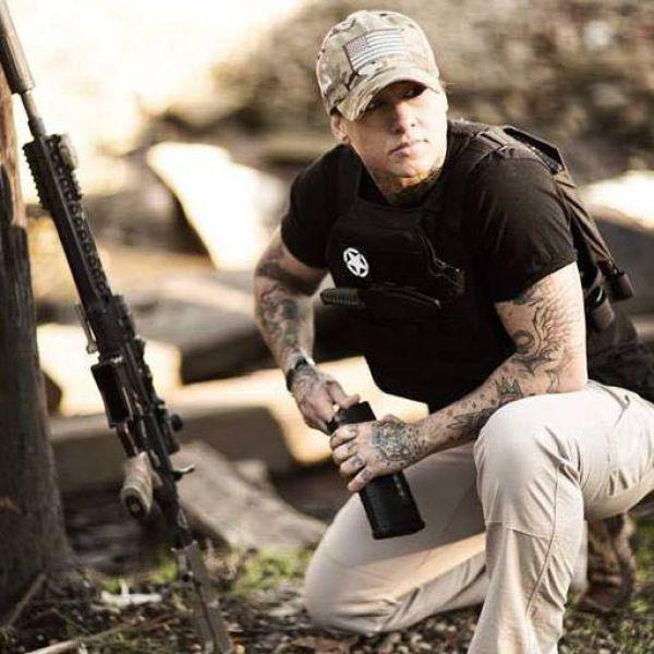 girlhuntspoachers_002 girlhuntspoachers_002