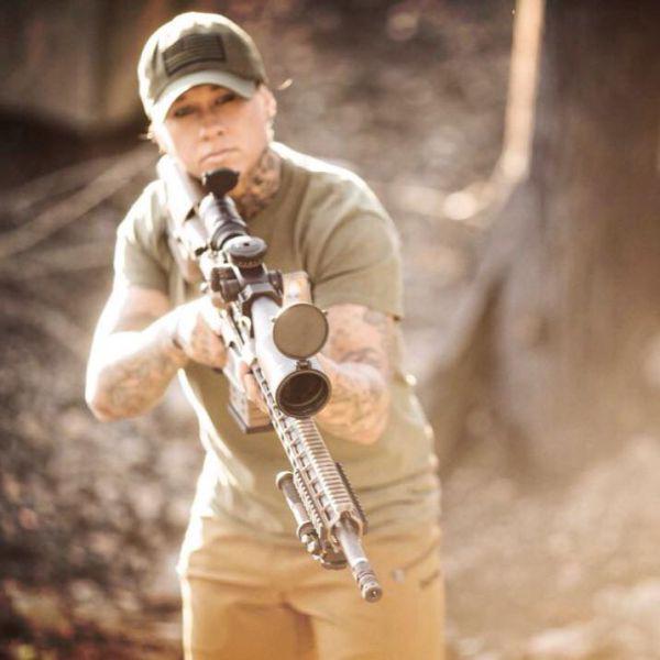 girlhuntspoachers_010 girlhuntspoachers_010