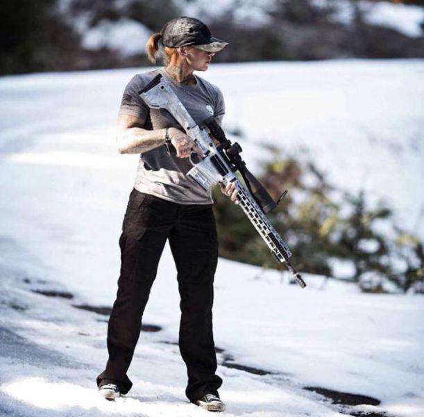 girlhuntspoachers_012 girlhuntspoachers_012