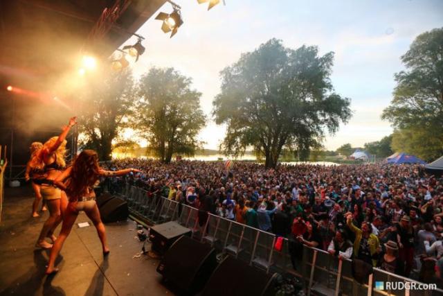 samaze_098-181 samaze_098-181