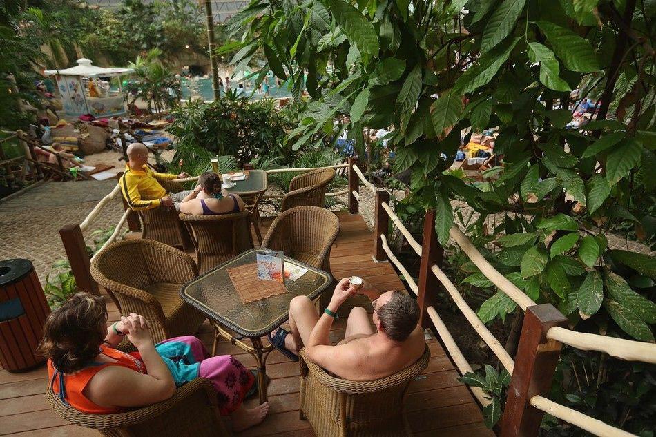 indoorbeachresort_002 indoorbeachresort_002