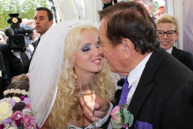 samaze_007-1439 samaze_007-1439