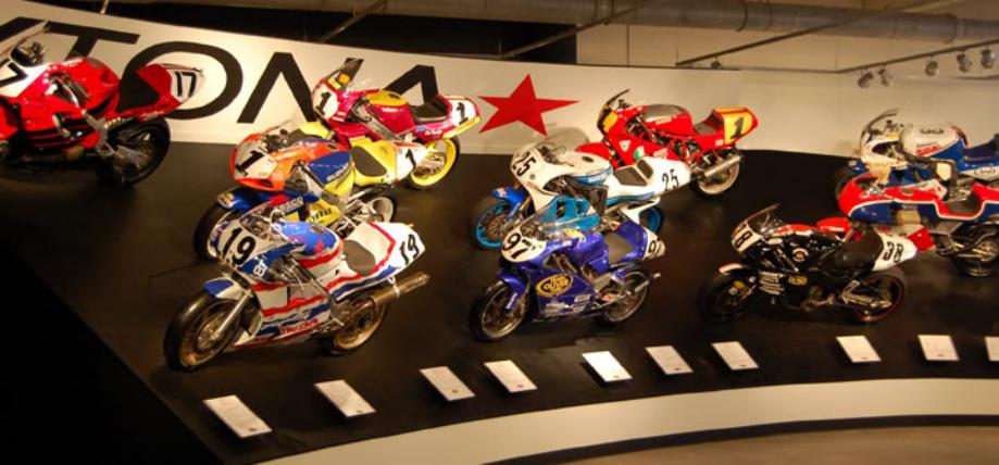 largestmotorcyclecollection_049 largestmotorcyclecollection_049