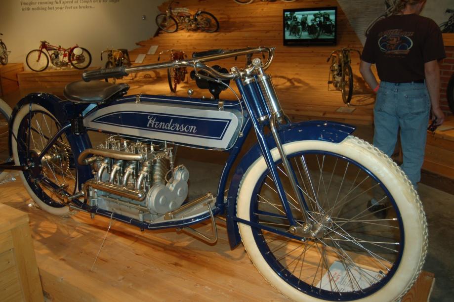 largestmotorcyclecollection_080 largestmotorcyclecollection_080