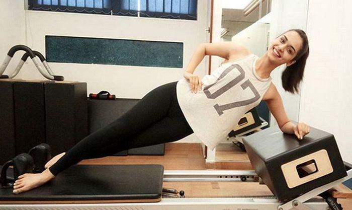 missworldmanushichhilar_011 missworldmanushichhilar_011