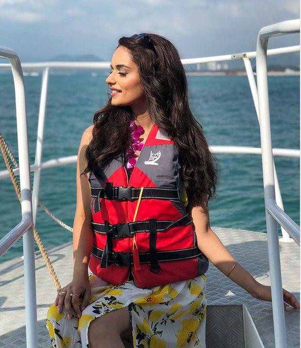 missworldmanushichhilar_013 missworldmanushichhilar_013