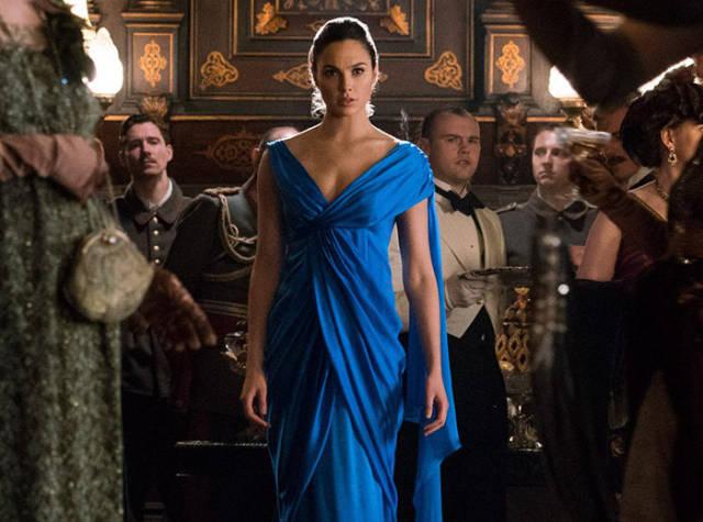 movieplotholes_1_018 movieplotholes_1_018