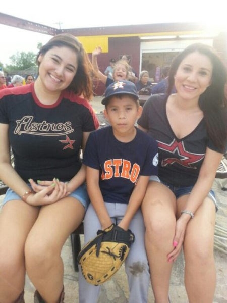 photobombinggoldenglobes_025