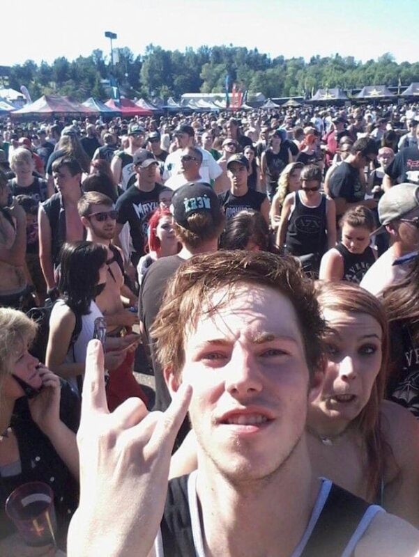 photobombinggoldenglobes_040