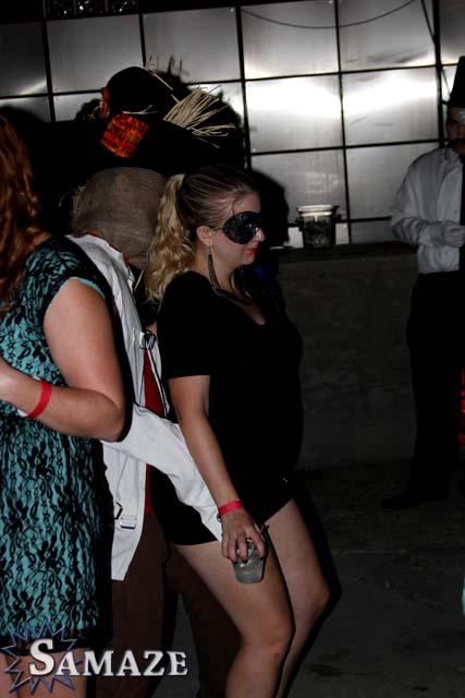 samaze_032-142 samaze_032-142