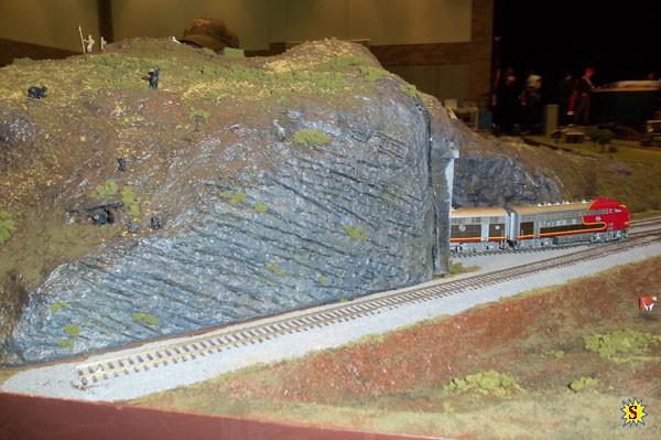 train_show_025 train_show_025