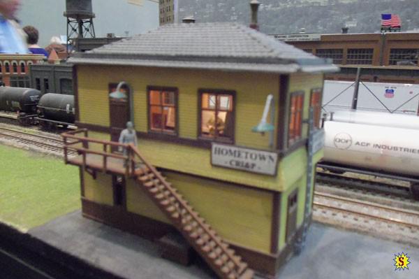 train_show_044 train_show_044