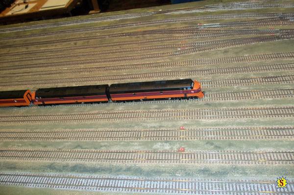 train_show_047 train_show_047