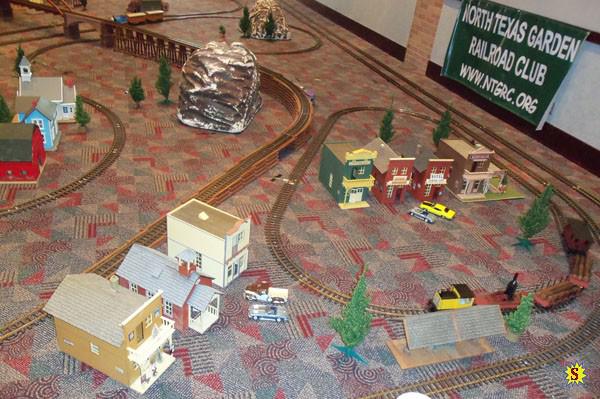 train_show_075 train_show_075