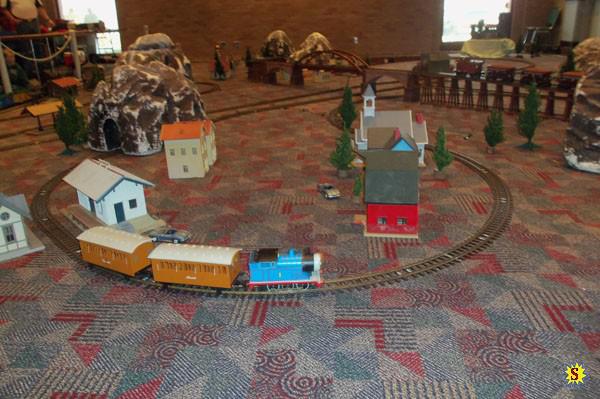 train_show_076 train_show_076