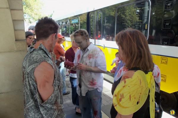 2010-10-16-017 2010-10-16-017